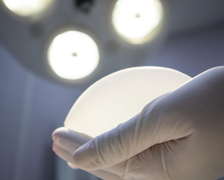 breast augmentation in islamabad